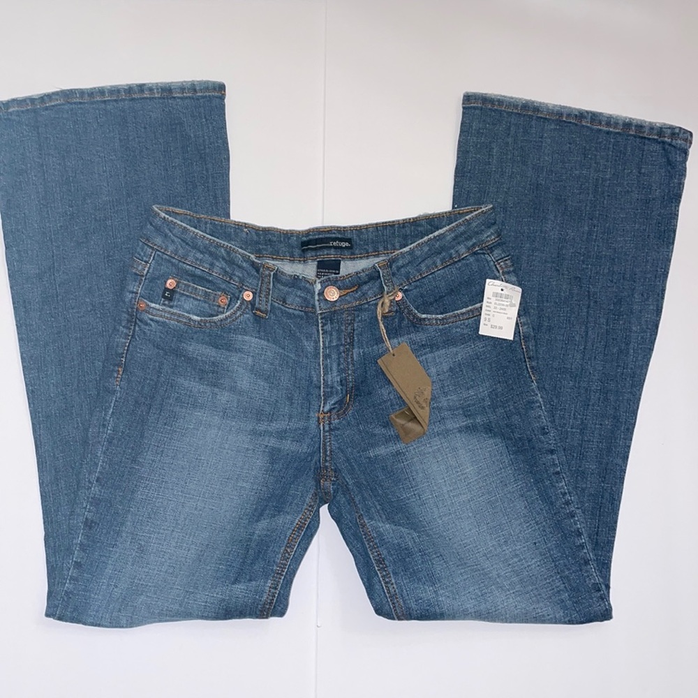 Refuge Jeans Junior size 9S Medium Wash Denim Charlotte Russe NEW WITH TAGS